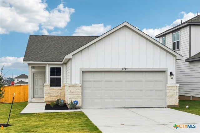 201 Firefox Way, Jarrell