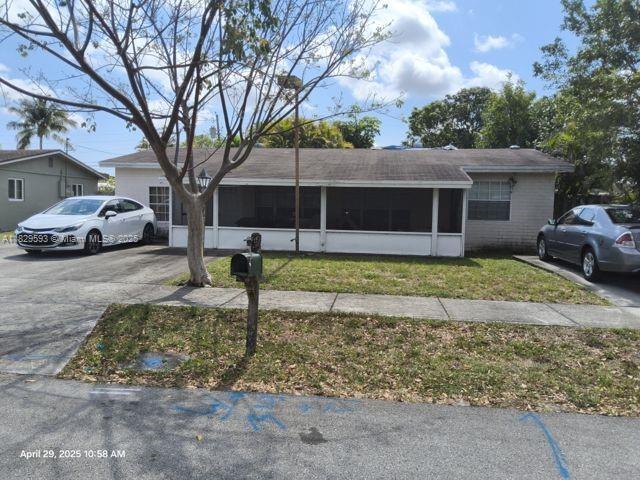 1 of 6 - 1484 Sw 47th Ter, Fort Lauderdale, FL