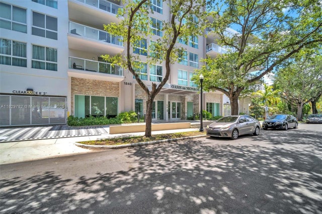 4 of 47 - 1850 Monroe 406, Hollywood, FL