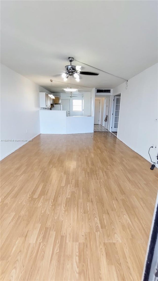 3 of 19 - 1780 Ne 191st St 704-2, Miami, FL