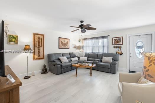 1 of 32 - 473 Brittany J 473, Delray Beach, FL