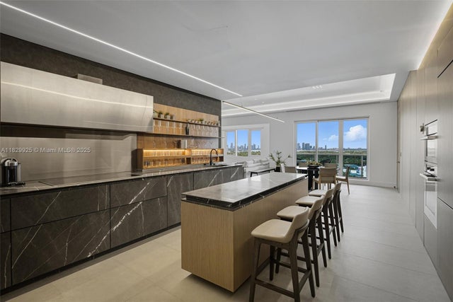 5 of 71 - 2301 Collins Ave 1634, Miami Beach, FL