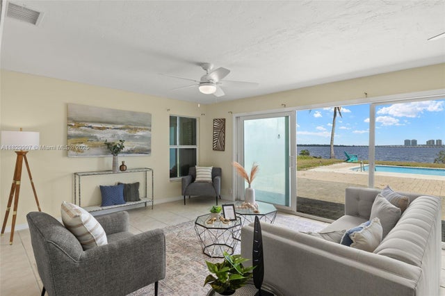 3 of 40 - 746 Overiver Drive, Fort Myers, FL