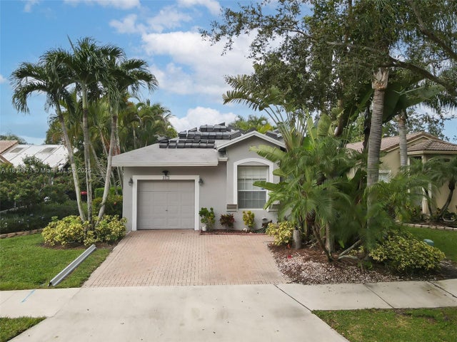4 of 60 - 4123 Sapphire Bnd, Weston, FL
