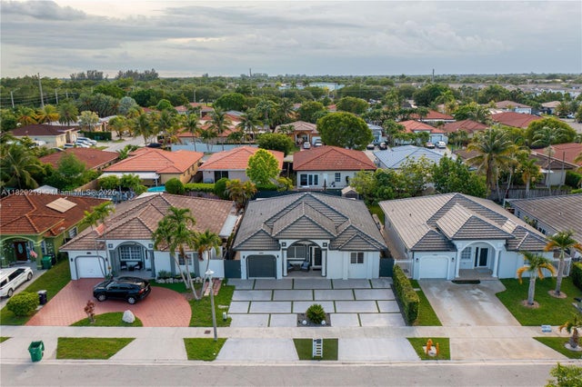 3 of 44 - 18316 Sw 145th Ave, Miami, FL