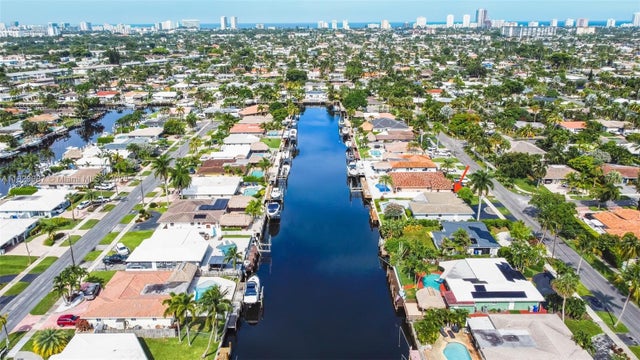 2 of 32 - 321 Se 4th St, Pompano Beach, FL