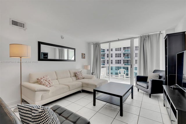 5 of 35 - 5151 Collins Ave 729, Miami Beach, FL