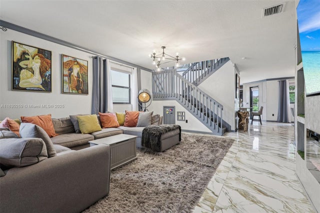 5 of 52 - 9331 W 35th Ave, Hialeah, FL