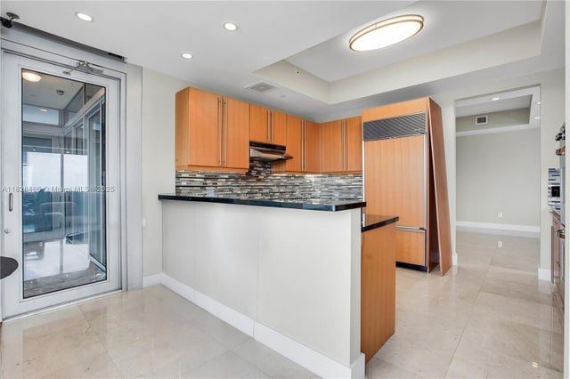 4 of 19 - 1425 Brickell Ave 44a-b, Miami, FL