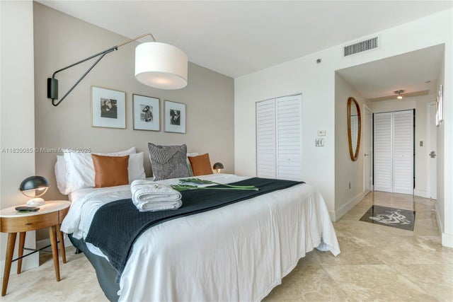 4 of 23 - 2889 Mcfarlane Rd 1011, Coconut Grove, FL