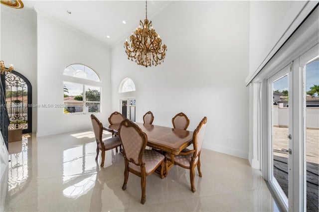5 of 44 - 6102 Sw 159th Ct, Miami, FL