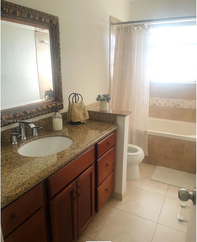 2 of 12 - 6790 Sw 10th Ct, Pembroke Pines, FL