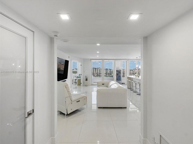 5 of 52 - 550 S Ocean Blvd 1509, Boca Raton, FL