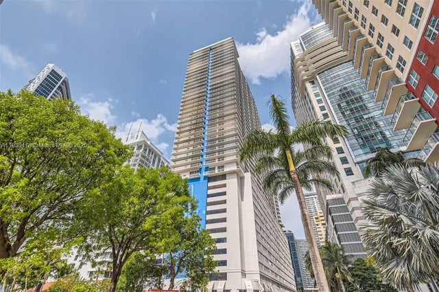 2 of 17 - 1200 Brickell Bay Dr 3923, Miami, FL
