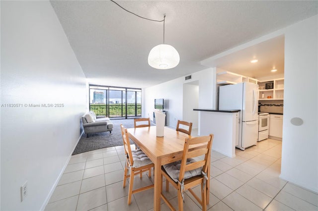 3 of 44 - 2500 Ne 135th St C610, North Miami, FL