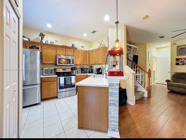 3 of 9 - 11805 Castine, New Port Richey, FL