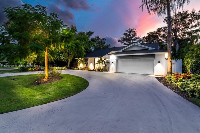 1 of 46 - 903 Bluebird, Naples, FL
