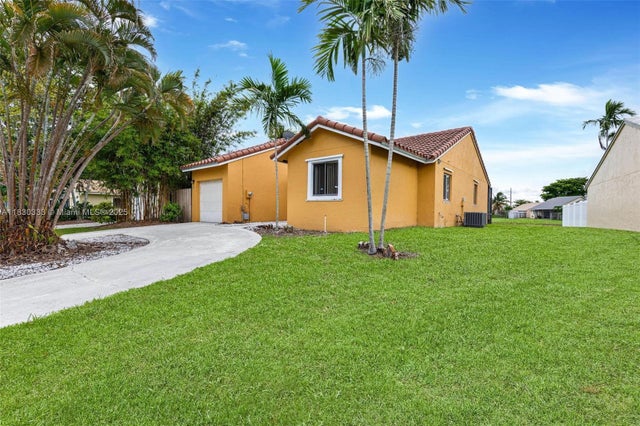 3 of 30 - 6280 Country Fair Cir, Boynton Beach, FL
