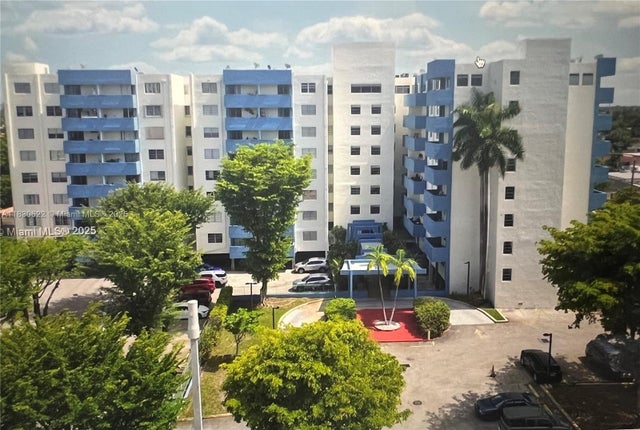2 of 20 - 5050 Nw 7th St 709, Miami, FL