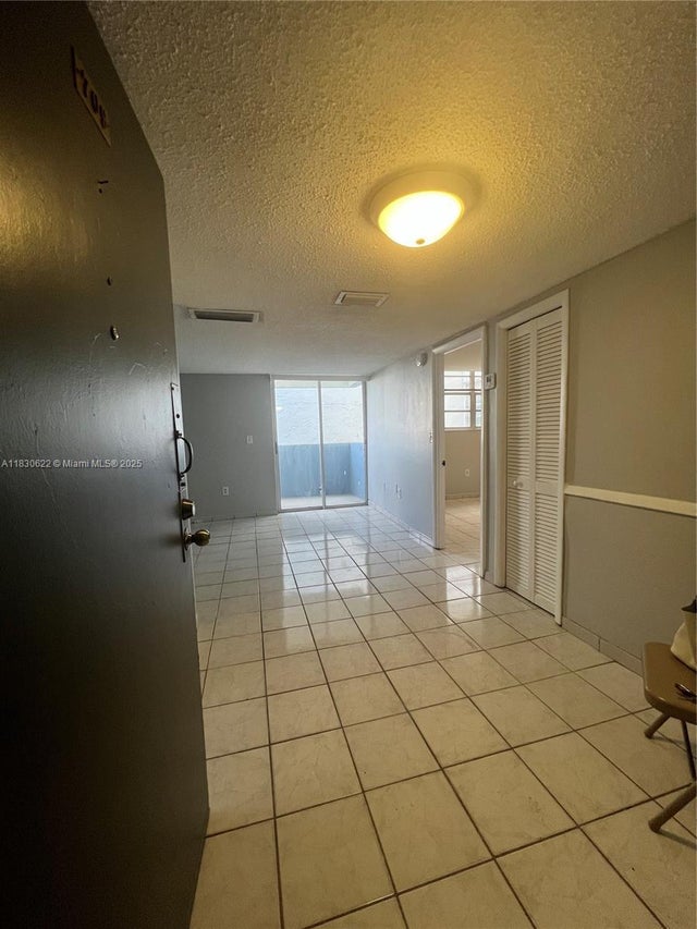 5 of 20 - 5050 Nw 7th St 709, Miami, FL