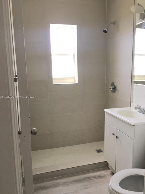 4 of 9 - 342 Nw 84th Ter 342, Miami, FL