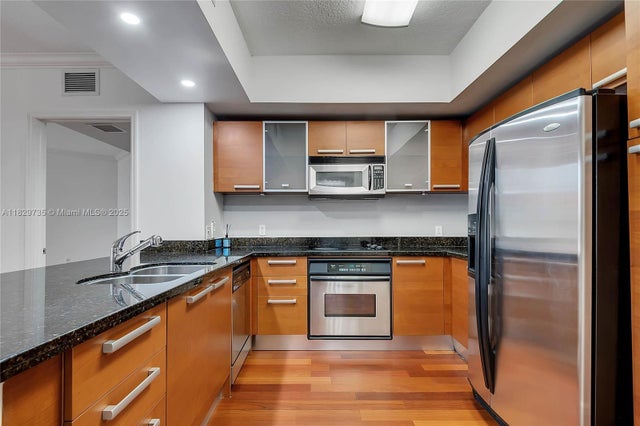 5 of 31 - 2030 S Douglas Rd 417, Coral Gables, FL