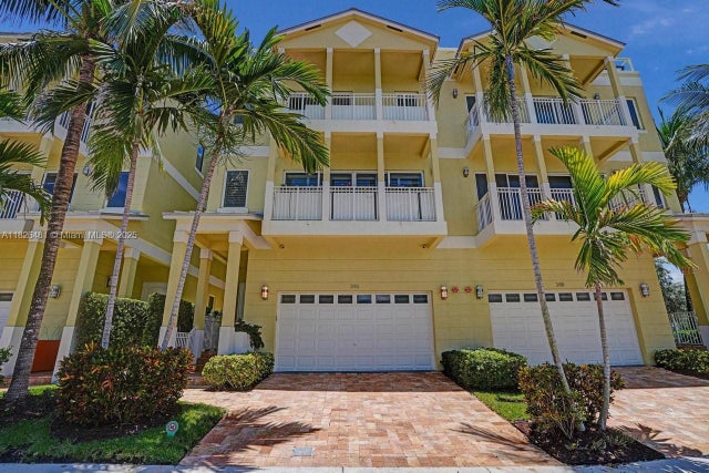 1 of 81 - 346 N Elm St A-10, Hollywood, FL