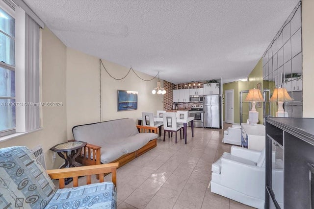 5 of 21 - 1936 S Ocean Dr 6d, Hallandale Beach, FL