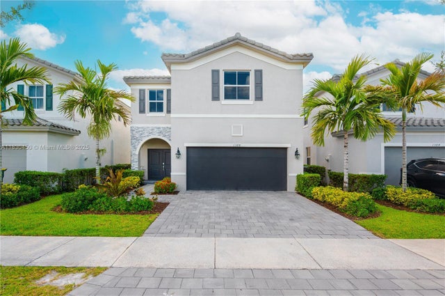 1 of 37 - 1388 Se 27th Ter, Homestead, FL