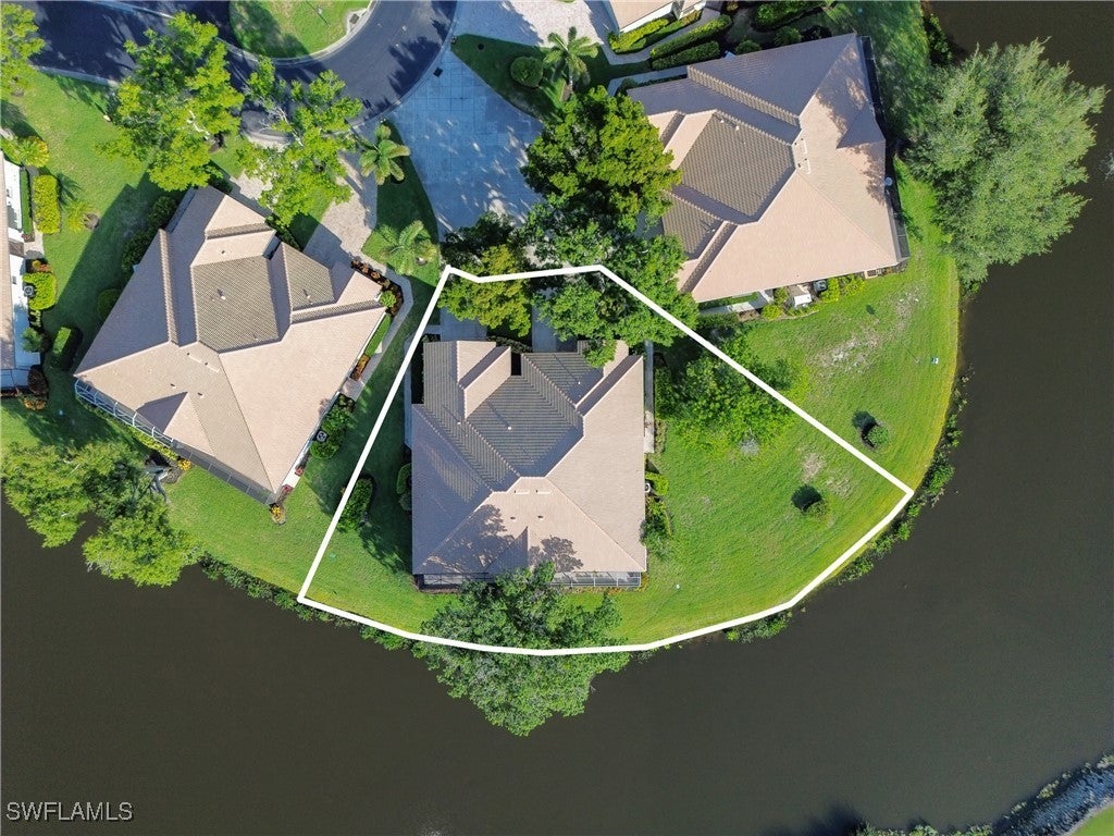 8601 Fairway Bend Dr, Estero