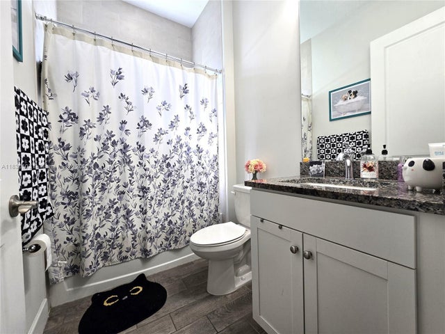 5 of 32 - 16190 Melogold Dr, Loxahatchee, FL