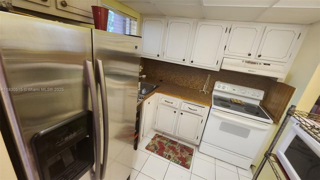 5 of 47 - 8861 Sunrise Lakes Blvd 106, Sunrise, FL