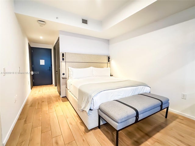 4 of 17 - 398 Ne 5th St 3804, Miami, FL