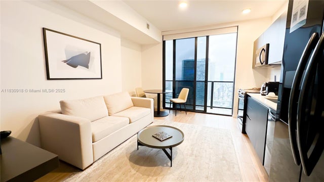 5 of 17 - 398 Ne 5th St 3804, Miami, FL