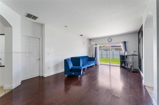 5 of 37 - 10821 Sw 229th St, Miami, FL