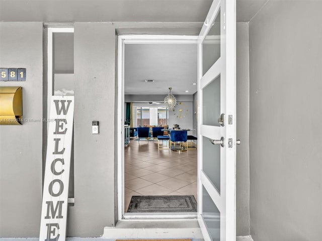 2 of 35 - 8581 Nw 15th Ct, Pembroke Pines, FL