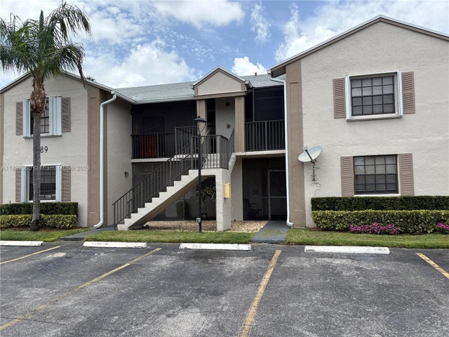 1 of 23 - 889 Hamilton Dr 889h, Homestead, FL