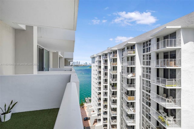 1 of 25 - 1200 West Ave 1419, Miami Beach, FL