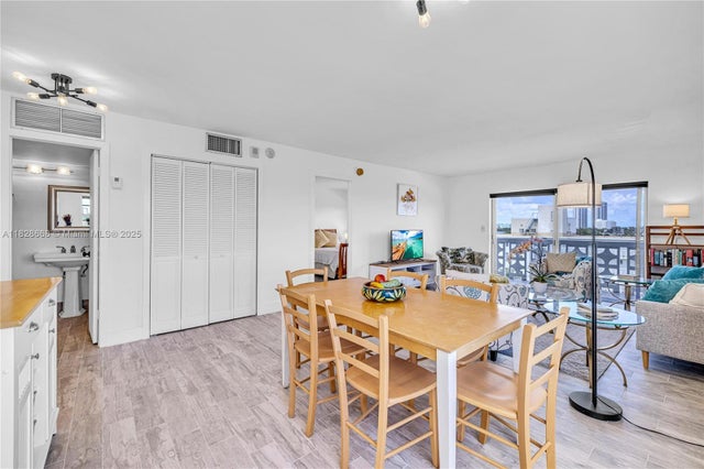 4 of 20 - 4141 Nautilus Dr 7j, Miami Beach, FL