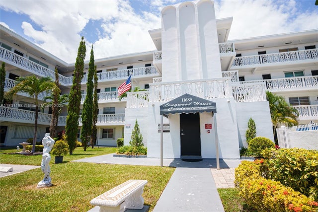 1 of 17 - 11685 Canal Dr 303, North Miami, FL