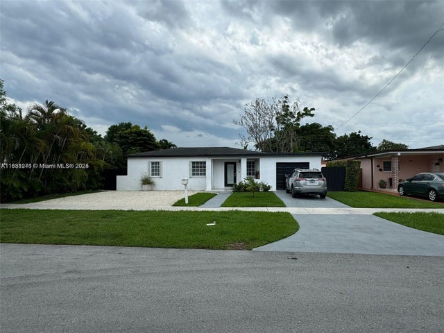 7390 Sw 30th Ter, Miami