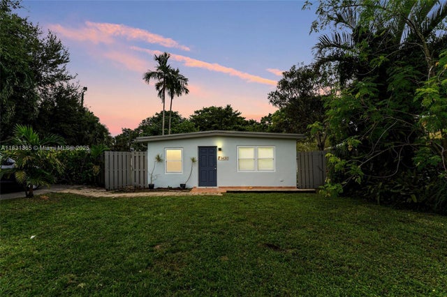 1 of 36 - 1430 Sw 32nd Ct, Fort Lauderdale, FL