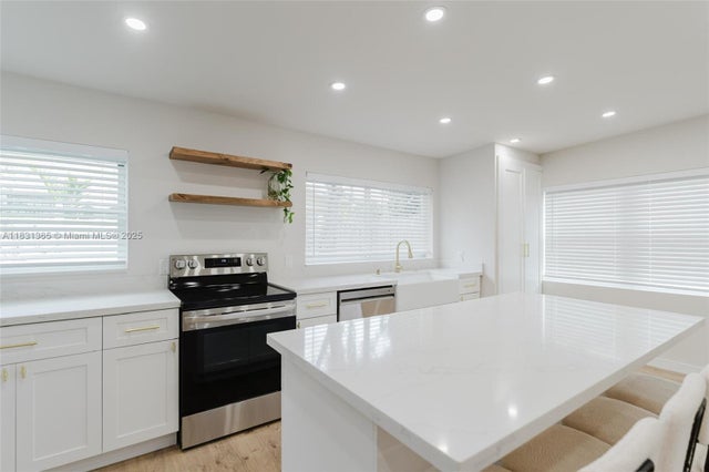 3 of 36 - 1430 Sw 32nd Ct, Fort Lauderdale, FL