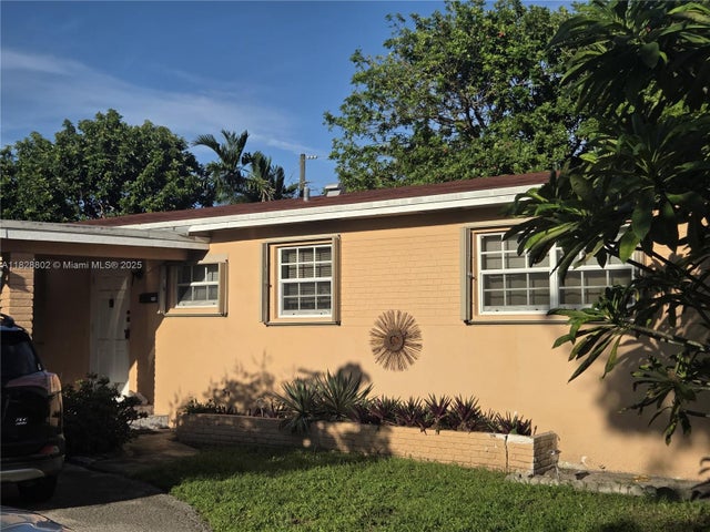 1 of 27 - 12955 N Miami Ave, North Miami, FL