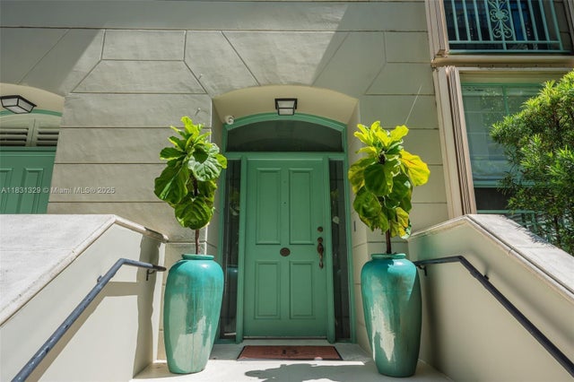 1 of 26 - 618 Valencia Ave 101, Coral Gables, FL