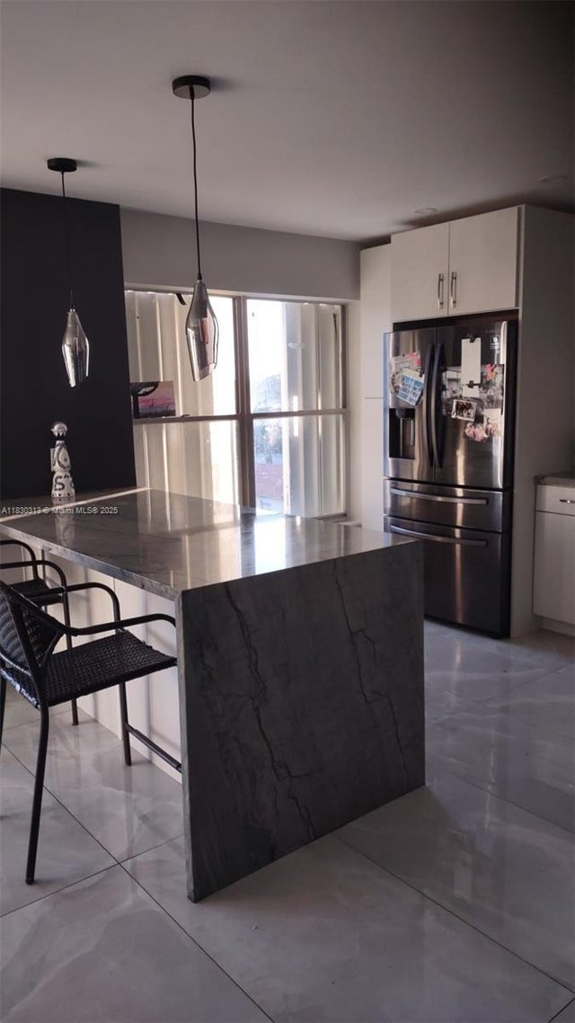 3 of 39 - 1075 92nd St 405, Bay Harbor Islands, FL