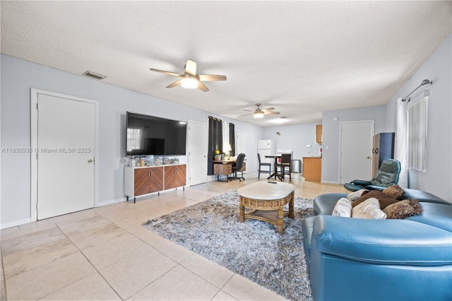 1 of 48 - 600 Nw 99th St, Miami, FL