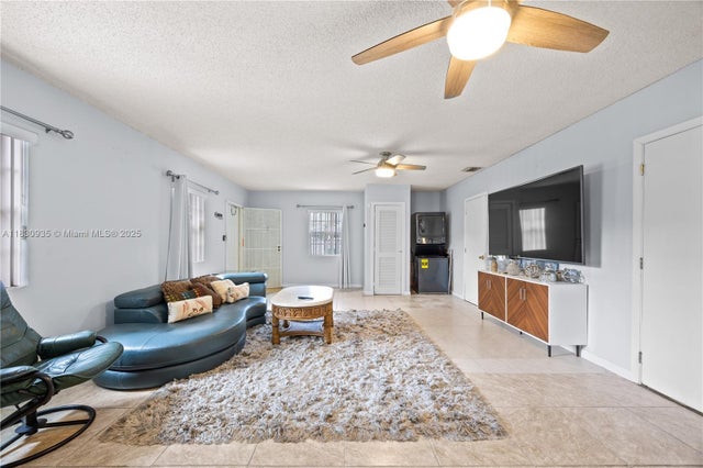 3 of 48 - 600 Nw 99th St, Miami, FL