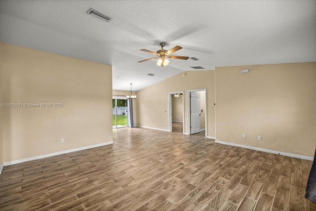 5 of 22 - 28 Hemlock Radial, Ocala, FL