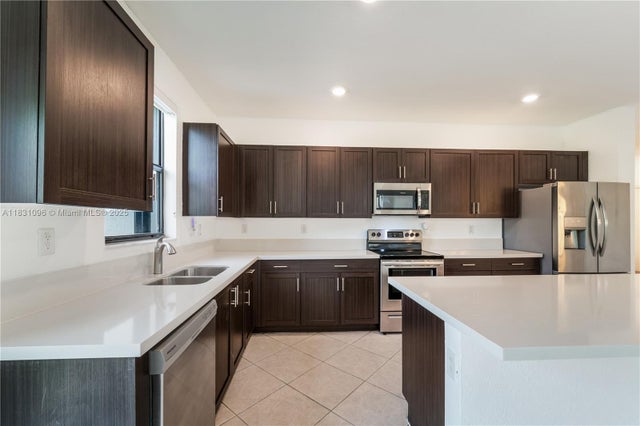 5 of 46 - 22938 Sw 128th Pl, Miami, FL